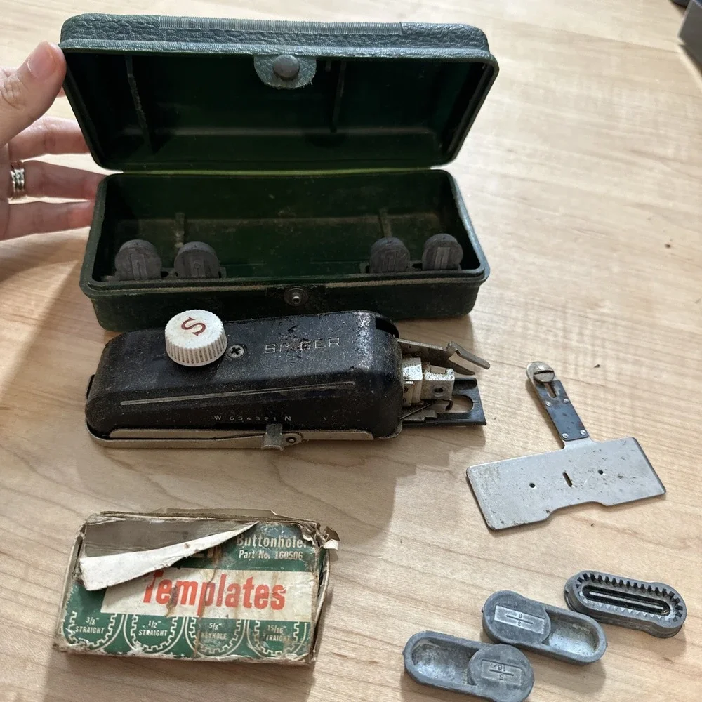 Vintage Singer Buttonholer 160506 Sewing Machine Attachment with Case Templates